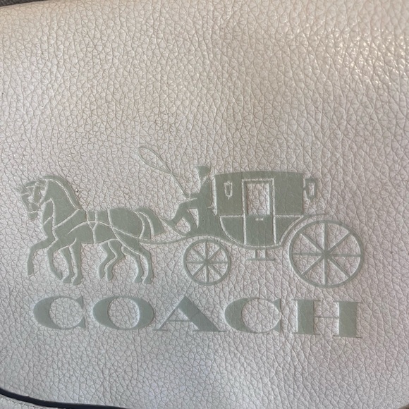 Coach Cream Saddle Bag - Picture 3 of 6